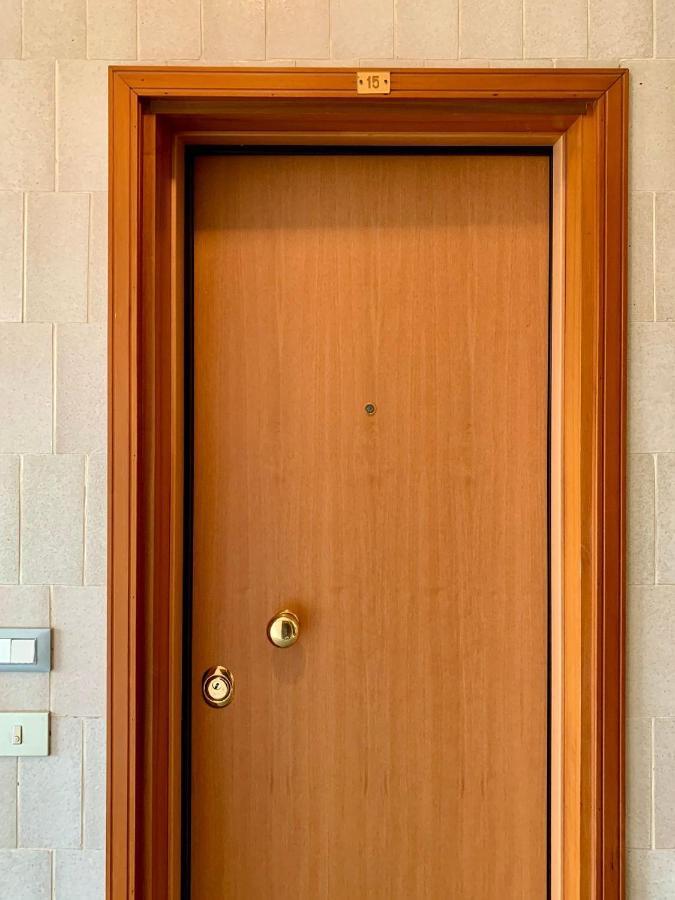 Dream On The Beach Apartment Кавалино-Трепорти Екстериор снимка