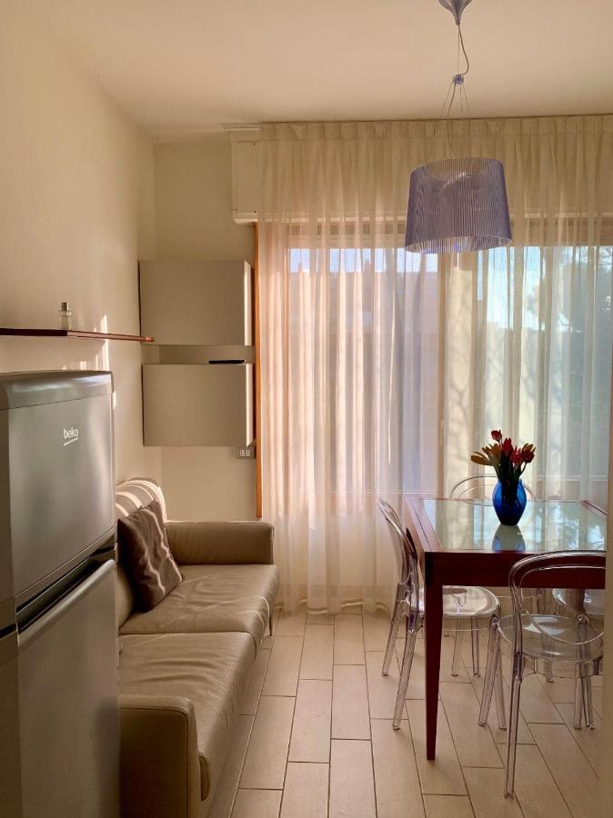 Dream On The Beach Apartment Кавалино-Трепорти Екстериор снимка